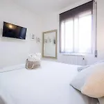 Steps From Alcazar Mosque. Heart Of St Basilio Cordoue