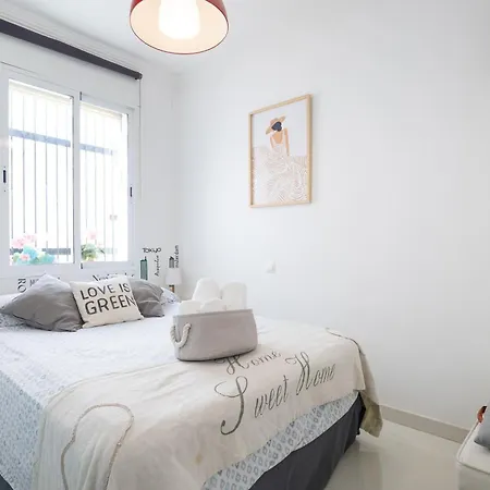 Apartment Steps From Alcazar Mosque. Heart Of St Basilio Cordoba