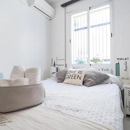 Steps From Alcazar Mosque. Heart Of St Basilio Apartment