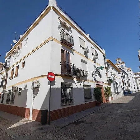 Steps From Alcazar Mosque. Heart Of St Basilio Апартаменты