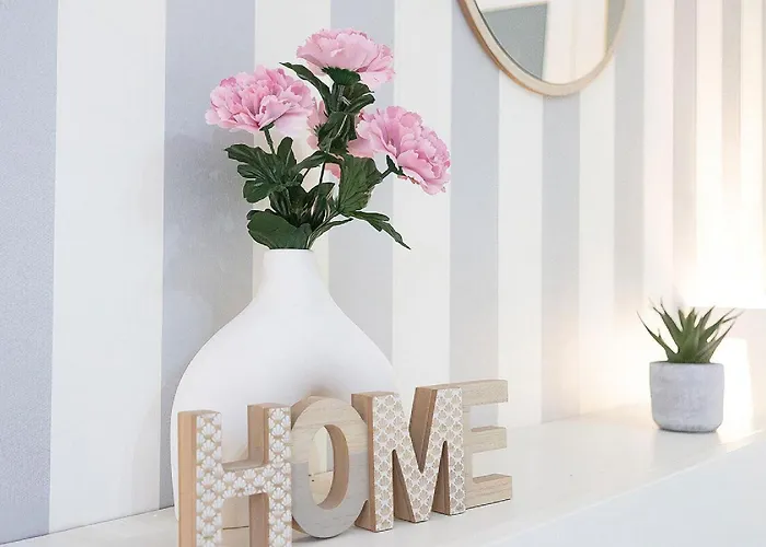 Steps From Alcazar Mosque. Heart Of St Basilio Апартаменты