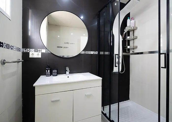 Steps From Alcazar Mosque. Heart Of St Basilio Апартаменты *