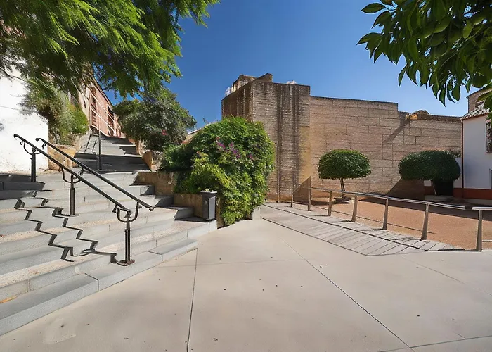 Steps From Alcazar Mosque. Heart Of St Basilio Кордова