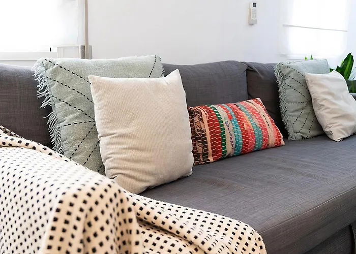 Апартаменты Steps From Alcazar Mosque. Heart Of St Basilio Кордова