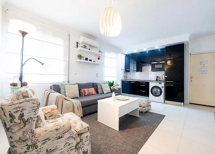 Apartament Steps From Alcazar Mosque. Heart Of St Basilio Kordoba